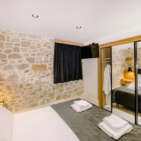 Alonion Apartmán *